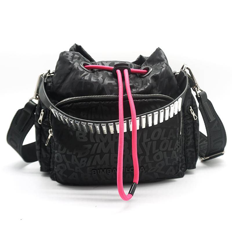 bimba y lola Online, 2023 | Chile