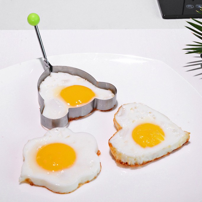 EQLEF Freír Huevos Moldeador de Huevo Creativo Heart Star Round Ciruela Anti-escaldado Molde de Huevo Frito 4 Piezas 