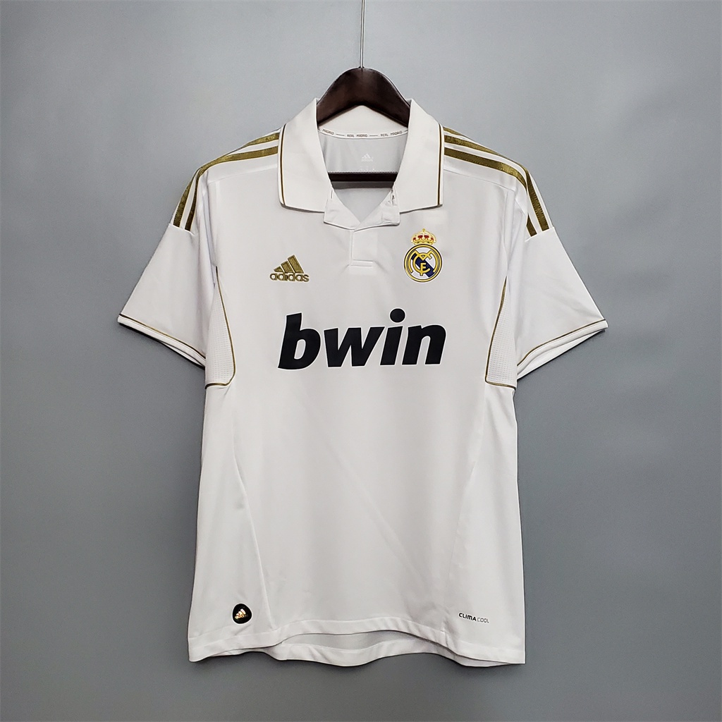 Camiseta conmemorativa del Real Madrid como campeón de Liga 2011/2012 talla M 
