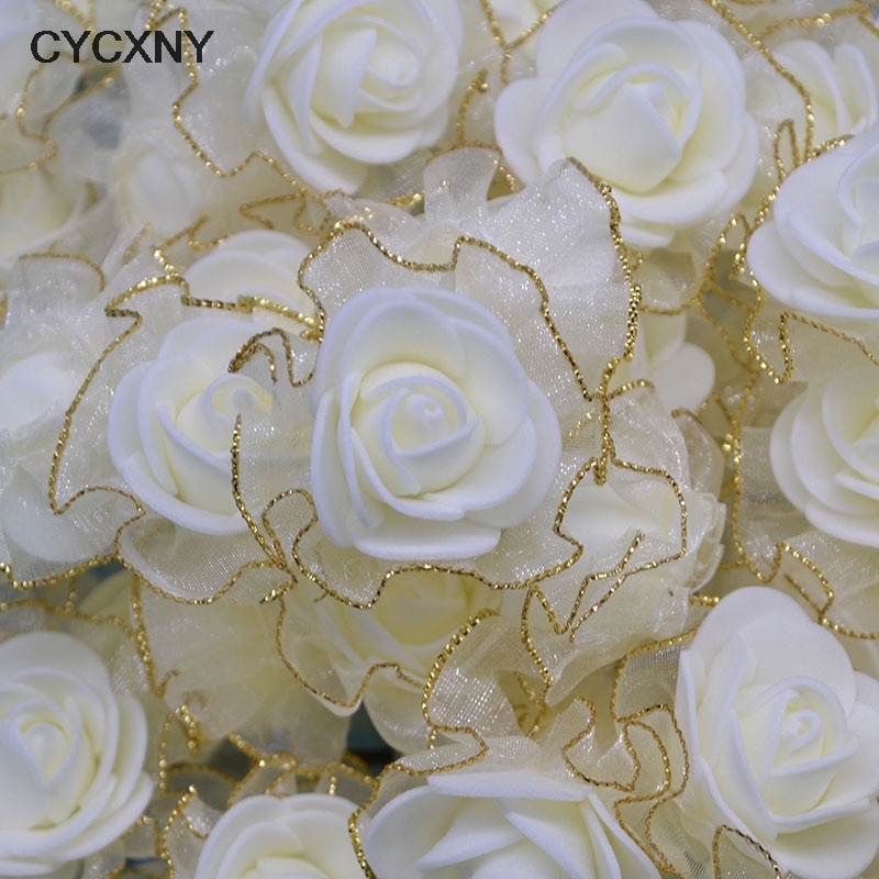 Rosas blancas de encaje dorado para manualidades, accesorios de decoración  para el hogar y la boda, rosas artificiales de 4cm, 50 unidades | Shopee  Chile